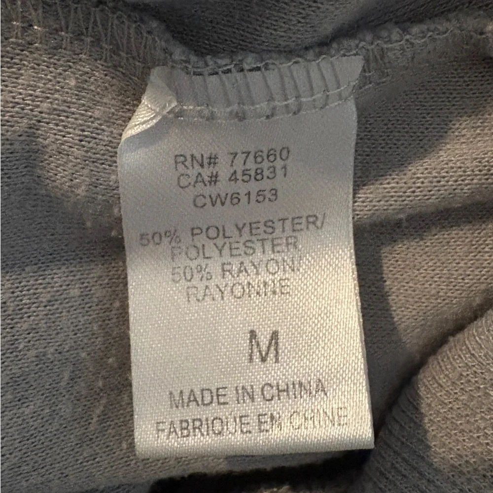 Chaser "Champagne Loves Me." Pullover Top Women's Cozy Sweatshirt Size M - Picture 8 of 8